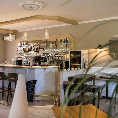 Logis Hotel Restaurant Le Lascaux Montignac-Lascaux Buitenkant foto
