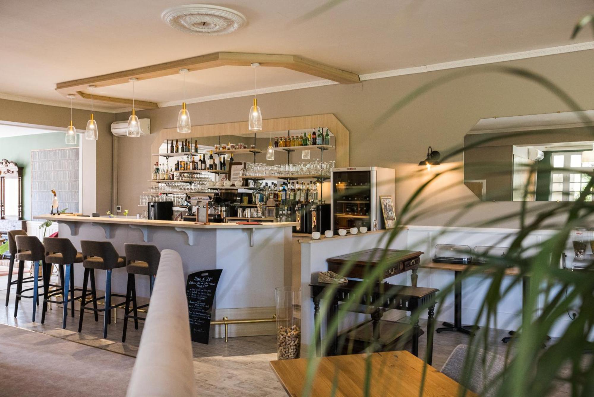Logis Hotel Restaurant Le Lascaux Montignac-Lascaux Buitenkant foto