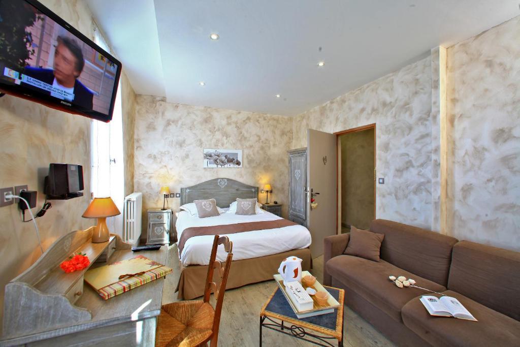 Logis Hotel Restaurant Le Lascaux Montignac-Lascaux Kamer foto